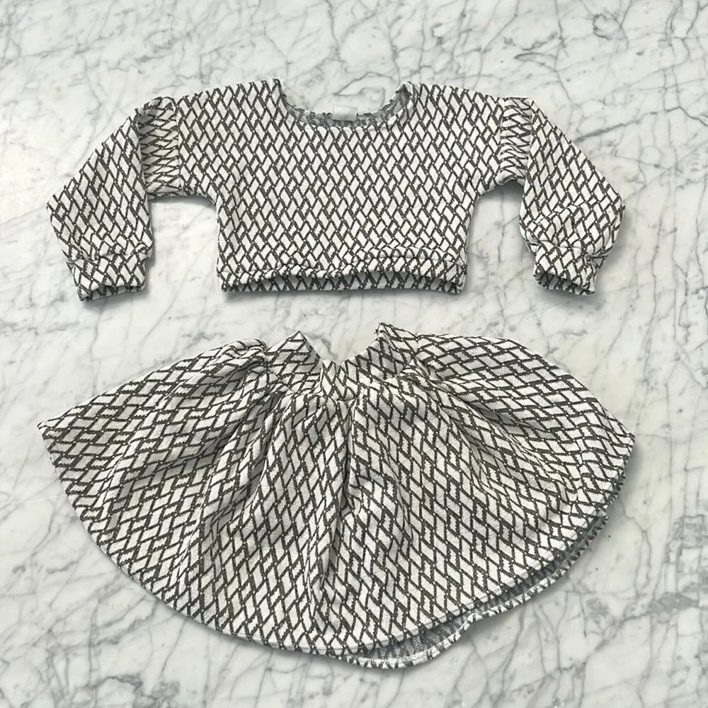 The Little Posh Co. Matching set Sz 2/3